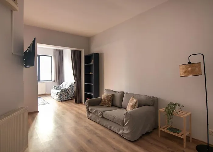 Modern And Cozy 2br In Vibrant Cihangir *